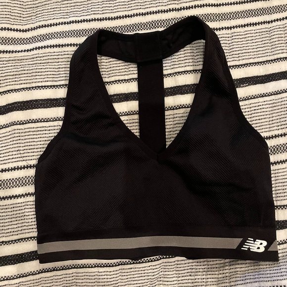 New Balance Sports Bra - Picture 1 of 3